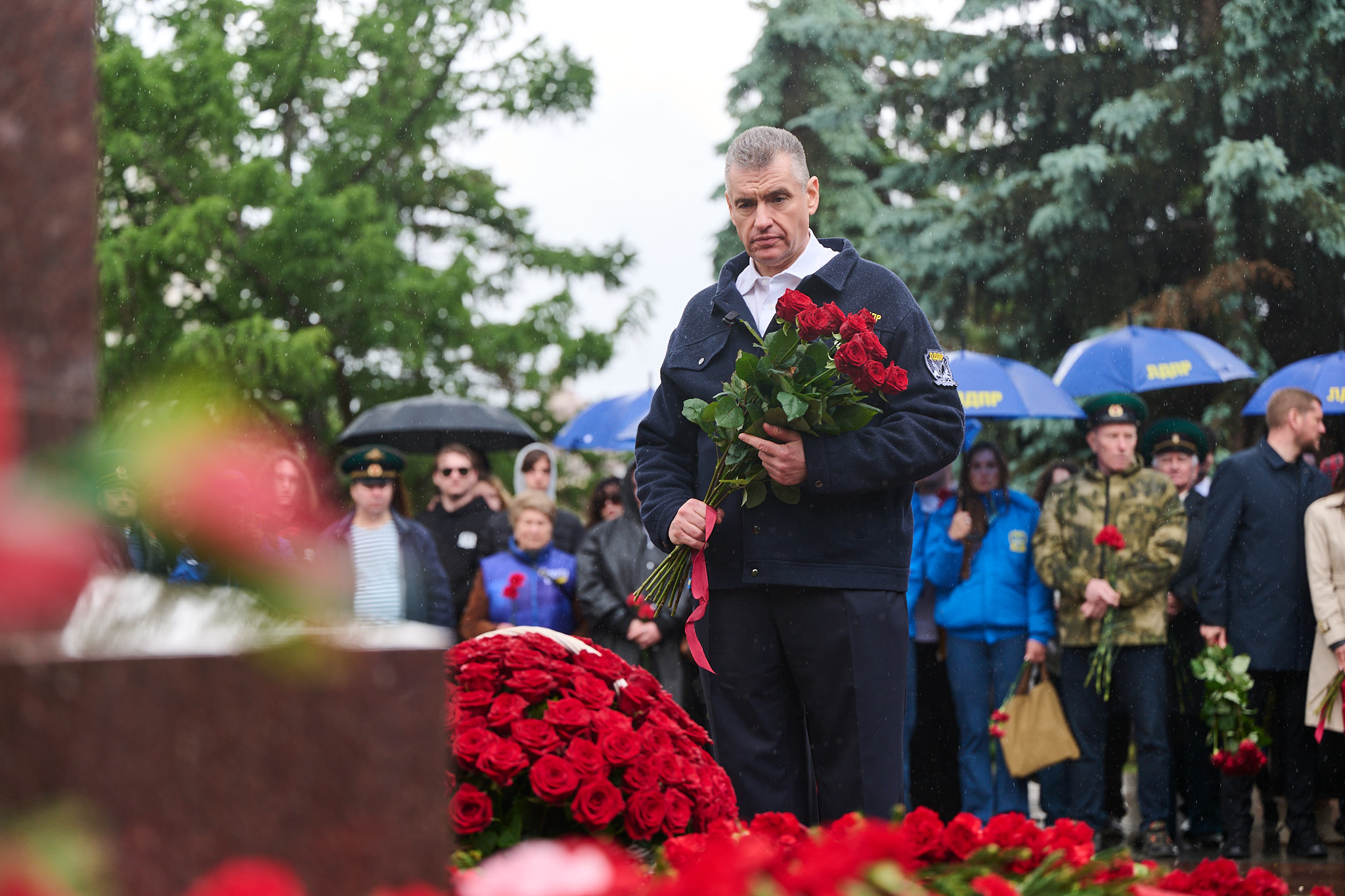 Леонид Слуцкий возложил цветы к памятнику «Пограничникам Отечества»